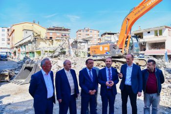 ESKİ PAZAR YERİ’NDE YIKIM İŞLEMLERİ BAŞLADI – 693