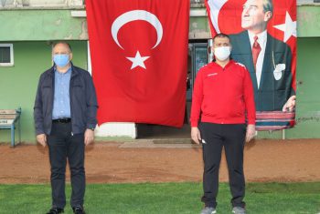 ÜNYE, 19.19’DA HEP BİR AĞIZDAN İSTİKLAL MARŞINI OKUDU – 389