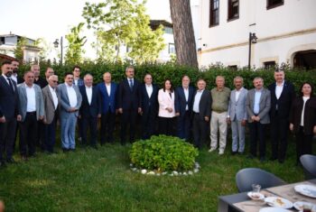 MİLLETVEKİLİ ÖZER ÜNYE’DE STK’LARLA BULUŞTU (2)