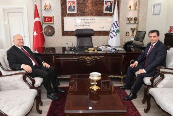 İİBF YENİ DEKANI PROF. DR. CEMAL ÖZTÜRK