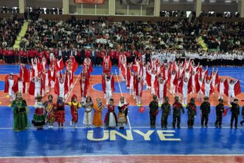 23 NİSAN COŞKUSU ÜNYE’DE YAŞANDI (4)