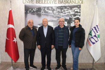 4.5.26 Ünyeli Sanayici İşadamları ve Yöneticileri Derneği Başkanı Kemal Yankuncu, İş insanı Ahmet Erdem ve Mimar Vahide Arıcı