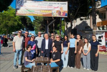 GELENEKSEL SOKAK OYUNLARI GELECEK NESİLLERE AKTARILIYOR (1)