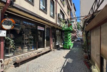 KAZANCILAR CADDESİ’NDE TARİHE YAKIŞAN DÖNÜŞÜM BAŞLADI (12)