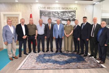 ORDU ESNAF VE SANATKÂRLAR ODALARI BİRLİĞİ’NDEN BAŞKAN TAVLI’YA ZİYARET (1)