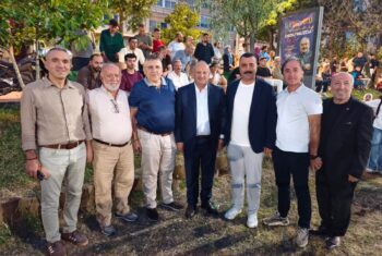 BAŞKAN TAVLI, MANYETİK KUM FUTBOL TURNUVASI HEYECANINA ORTAK OLDU (1)