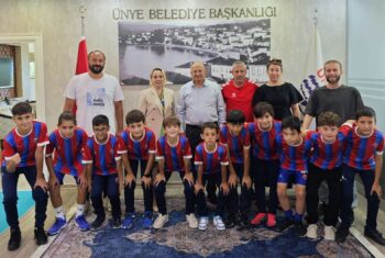 BAŞKAN TAVLI, ÜNYE İDMAN YURDU SPOR KULÜBÜNÜ AĞIRLADI (1)