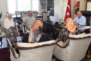 BAŞKAN TAVLI, VATANDAŞLARLA GÖNÜL KÖPRÜSÜ KURMAYA DEVAM EDİYOR (1)