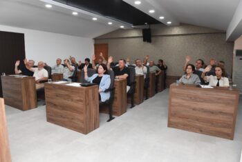 BELEDİYE MECLİSİ’NDEN ÇEVREYİ BİLİNÇLİ KİRLETENLERE CEZA (1)