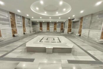 YARI OLİMPİK YÜZME HAVUZU ÜNYE’DE HİZMETE HAZIRLANIYOR (1)